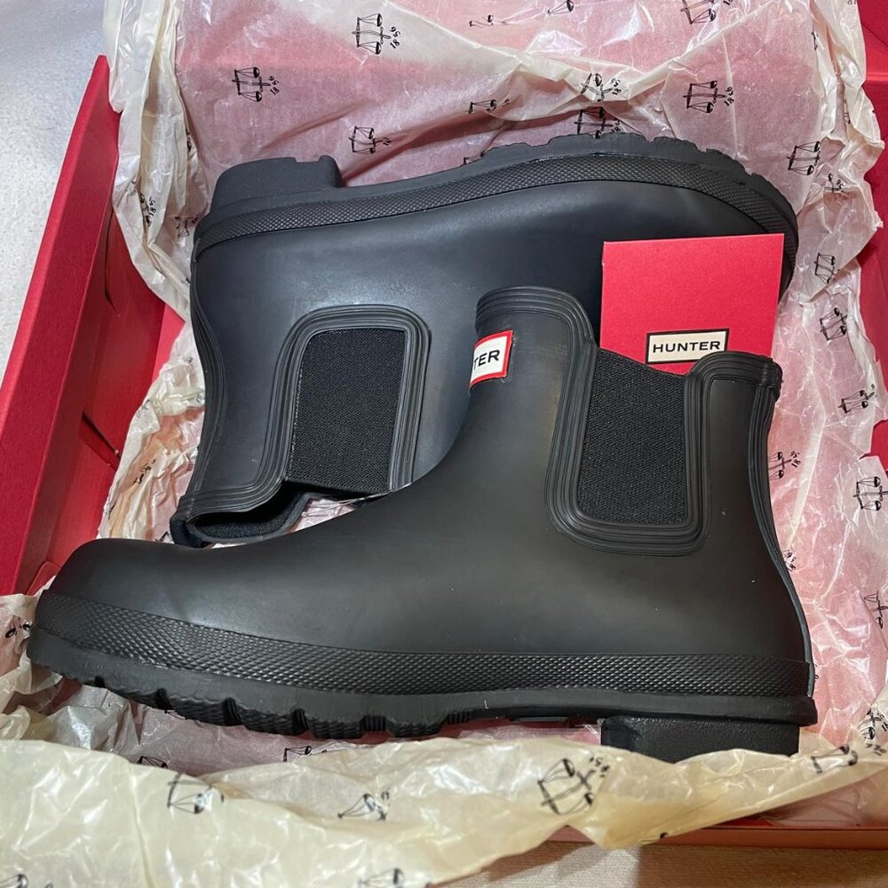 NEW w/ BOX - Sizes 7, 11: Hunter Women's Original Chelsea Rain Boots,Black